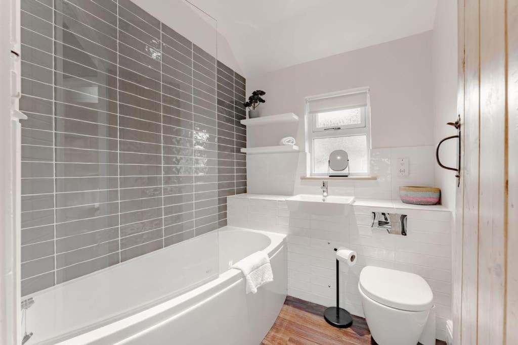 3 Mill Street - Norfolk Cottage Agency هولت المظهر الخارجي الصورة